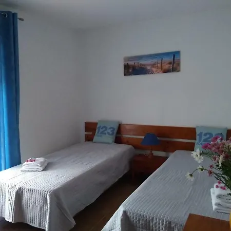 Amazing Flat With Swimming Pool Near The Streap Apartment *