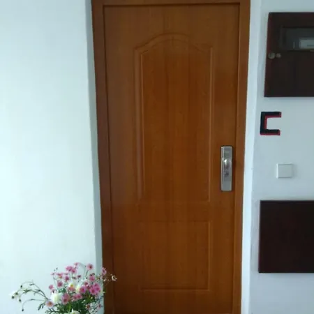 Lejlighed Amazing Flat With Swimming Pool Near The Streap